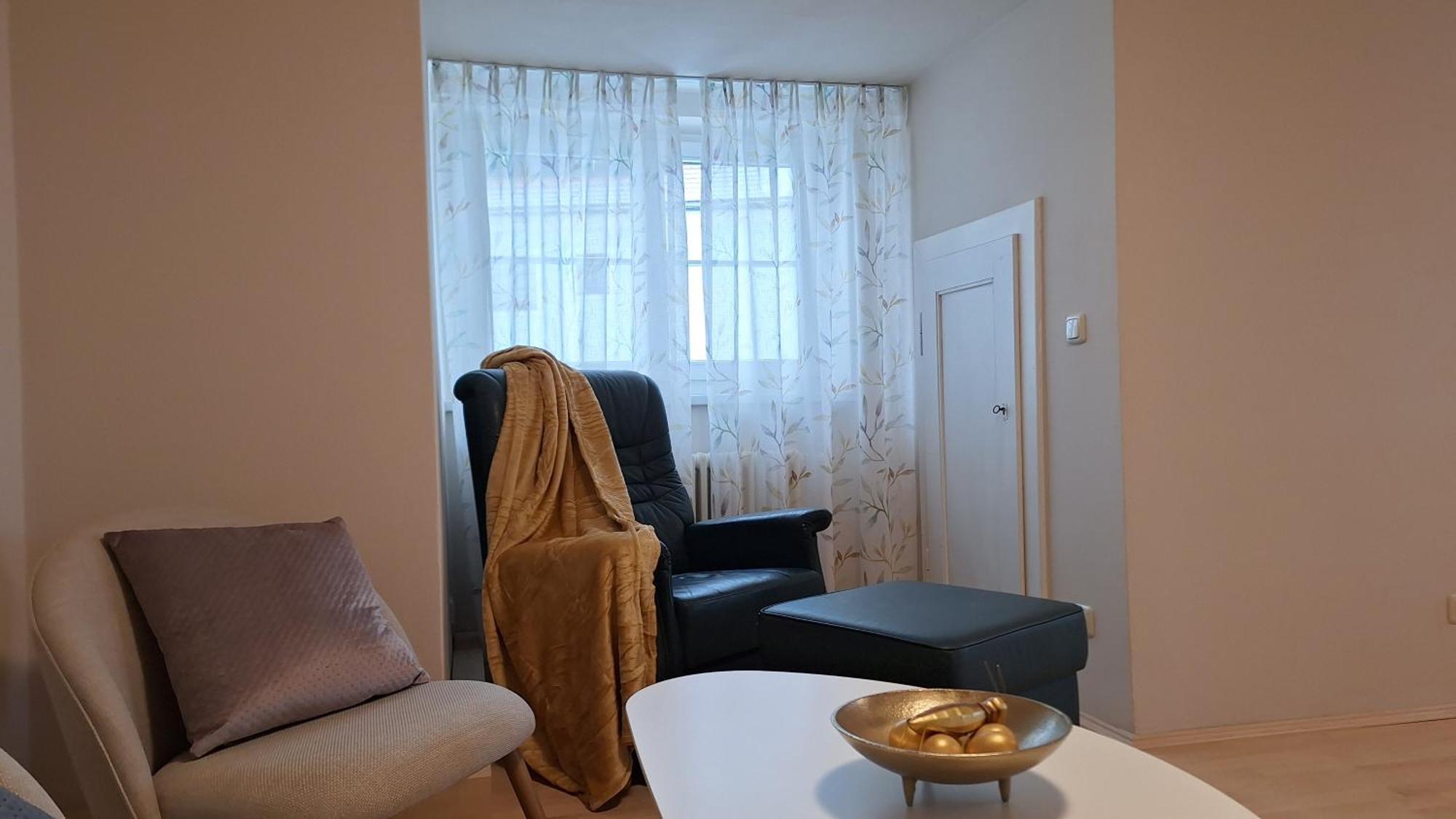 Stadtpalais Bellevue-Suite 3- Zimmer- Maisonettewohnung Mit Dachterrasse Maximal 4 Personen เบาท์เซน ภายนอก รูปภาพ