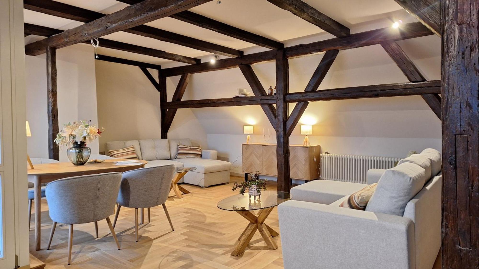 Stadtpalais Bellevue-Suite 3- Zimmer- Maisonettewohnung Mit Dachterrasse Maximal 4 Personen เบาท์เซน ภายนอก รูปภาพ