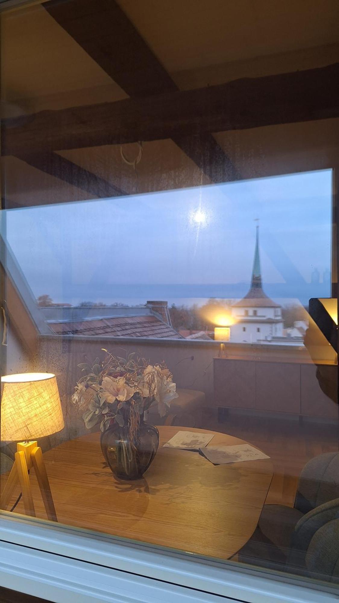 Stadtpalais Bellevue-Suite 3- Zimmer- Maisonettewohnung Mit Dachterrasse Maximal 4 Personen เบาท์เซน ภายนอก รูปภาพ