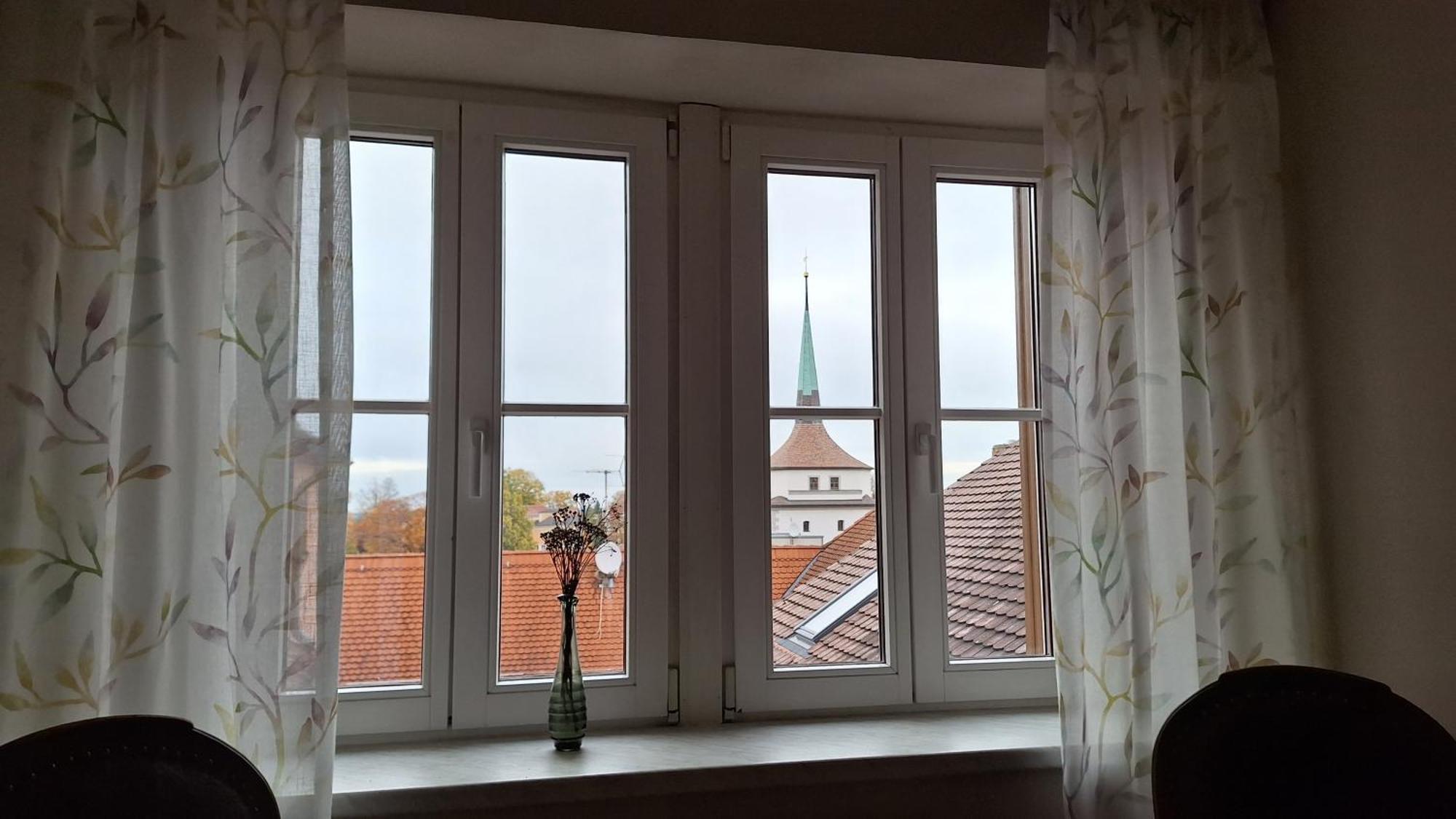 Stadtpalais Bellevue-Suite 3- Zimmer- Maisonettewohnung Mit Dachterrasse Maximal 4 Personen เบาท์เซน ภายนอก รูปภาพ
